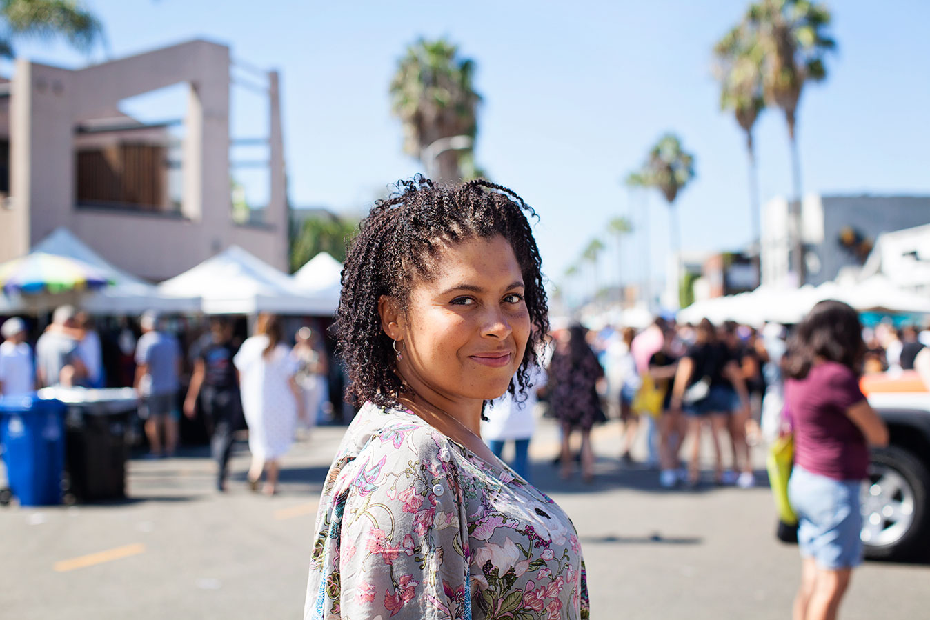 Los Angeles Dating Profile Photos Hey Saturday